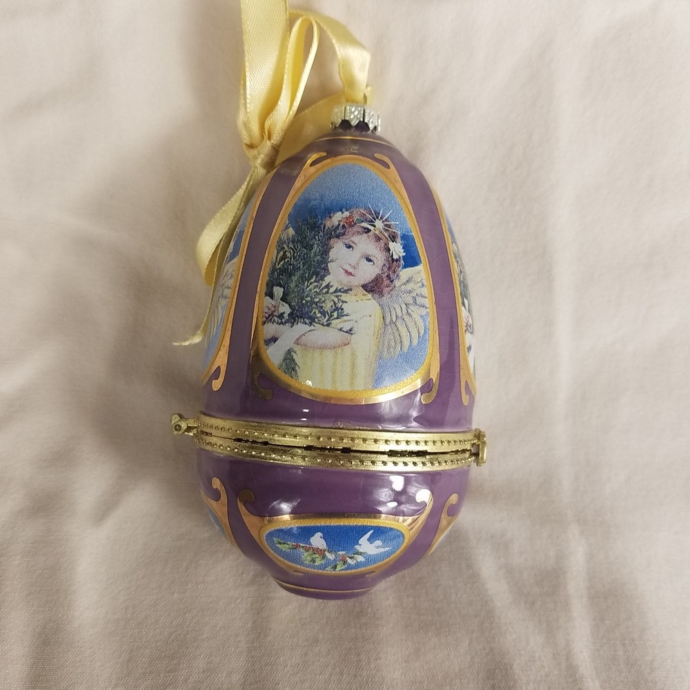 Valerie Parr Hill Musical Porcelain Egg Ornament Purple Gold Vintage Santa Boxed